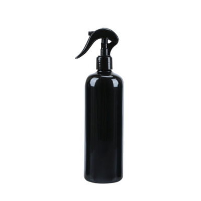 L'ANIMAL FAMILIER que 100ml déclenchent le jet cosmétique met le noir en bouteille blanc
