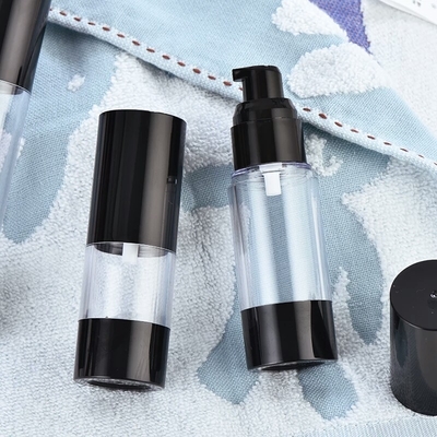 LinDeer pp en plastique noircissent le cosmétique privé d'air de bouteilles de pompe